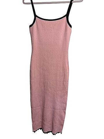 Shein Pink Ribbed Knit Spaghetti Strap Midi Dress with Contrast Scallop Trim Casual Dress (view 2)