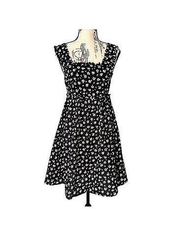 Francesca's SLFLORATI Casual Dress (view 1)