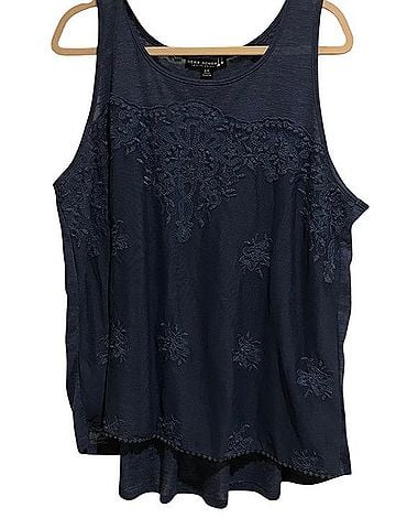 Star Scene Tank Top (view 1)