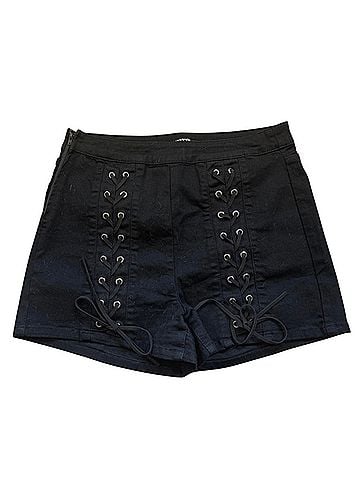 Hot Topic Shorts (view 1)