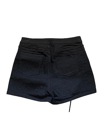 Hot Topic Shorts (view 2)