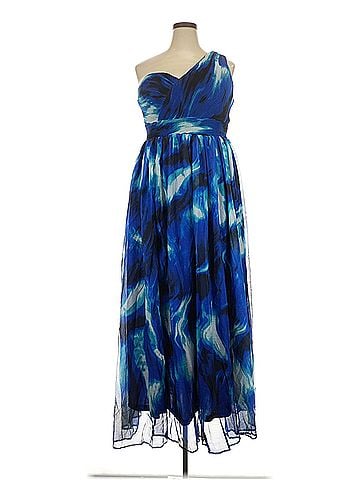 Giffniseti Giffniseti Cocktail Dress (view 1)