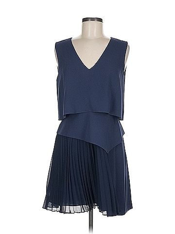 BCBGMAXAZRIA Bcbgmaxazria Cocktail Dress (view 1)