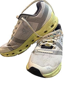 On cloudgo Sneakers (view 2)