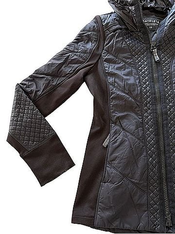 Athleta Quilted Hooded Puffer Jacket Jacket (view 2)