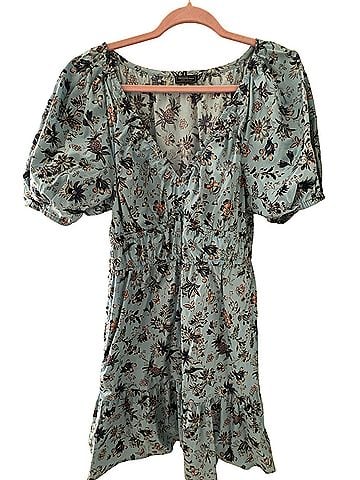 Vineyard Vines Casual Dress (view 1)