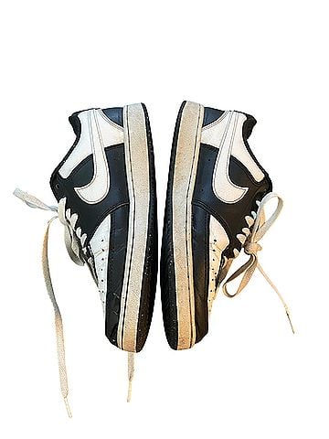Nike Sneakers (view 2)