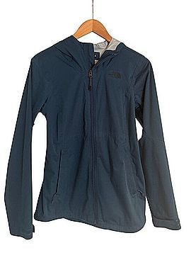 The North Face NF0A7RB9 Raincoat (view 1)