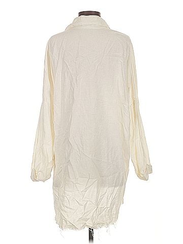 Show Me Your Mumu Show Me Your Mumu 3/4 Sleeve Button Down Shirt (view 2)