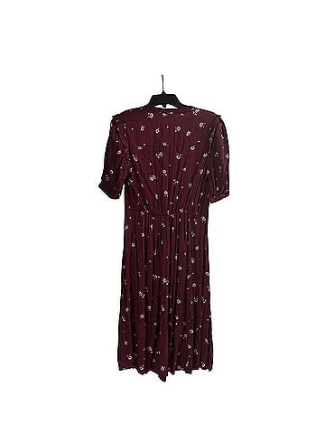 Old Navy Casual Dress (view 2)