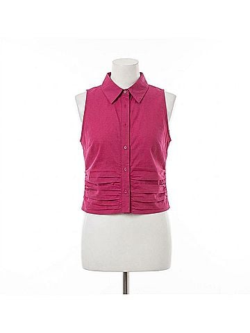Love The Label Sylvan Button Front Tank Top in Fuchsia (view 1)