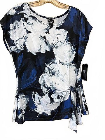 Clara Sun Woo Women's Tie Floral Top in Navy/White (view 2)