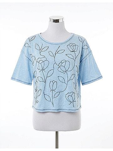 Mystree Beaded Floral Applique Slub Tee in Light Blue (view 1)