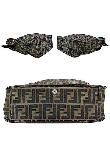 Fendi Fendi Vintage Cloth Tote Bag Foldable Tote (view 2)