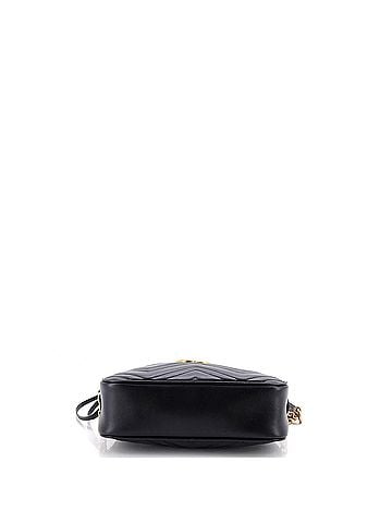 Gucci GG Marmont Shoulder Bag Matelasse Leather Small (view 2)