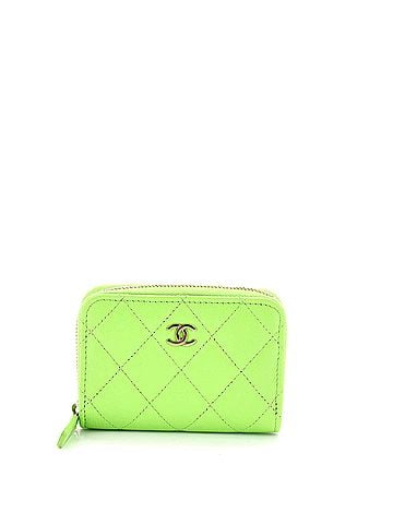 Chanel Classic Zip Around Card Holder Coin Purse Quilted Caviar Small (view 1)