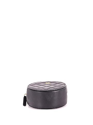 Chanel Pearl Crush Round Clutch with Chain Quilted Lambskin (view 2)