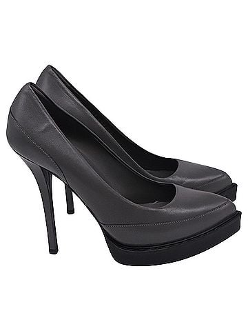 Gucci Gucci Pointed Platform Pumps in Grey Leather (view 1)