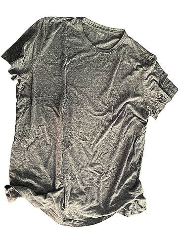 Old Navy Short Sleeve T-Shirt (view 1)