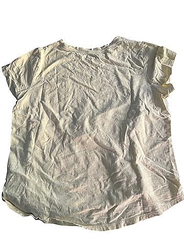Old Navy everywear tshirt Short Sleeve Blouse (view 2)