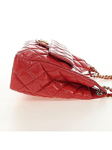 Chanel Wavy Cc Hobo Quilted Crumpled Calfskin Pink Patent_Leather Shoulder Bag Bag (view 2)