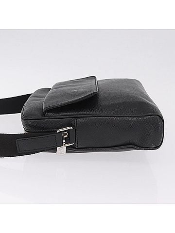 Louis Vuitton Alex Messenger Taiga Leather Black Leather Handbag (view 2)