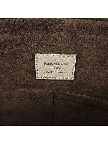 Louis Vuitton Haumea Mahina Leather Beige Leather Handbag (view 2)