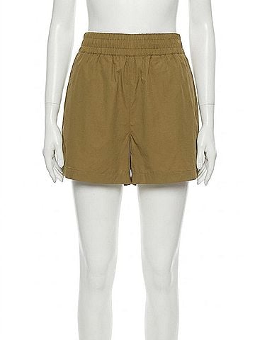 Varley Morales Short - 2.5" in Golden Olive (view 1)
